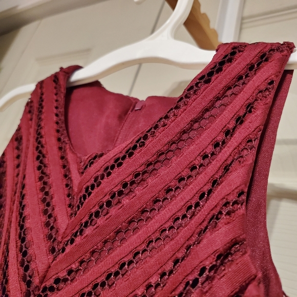 NWT red dress girl size 4 - Picture 3 of 8